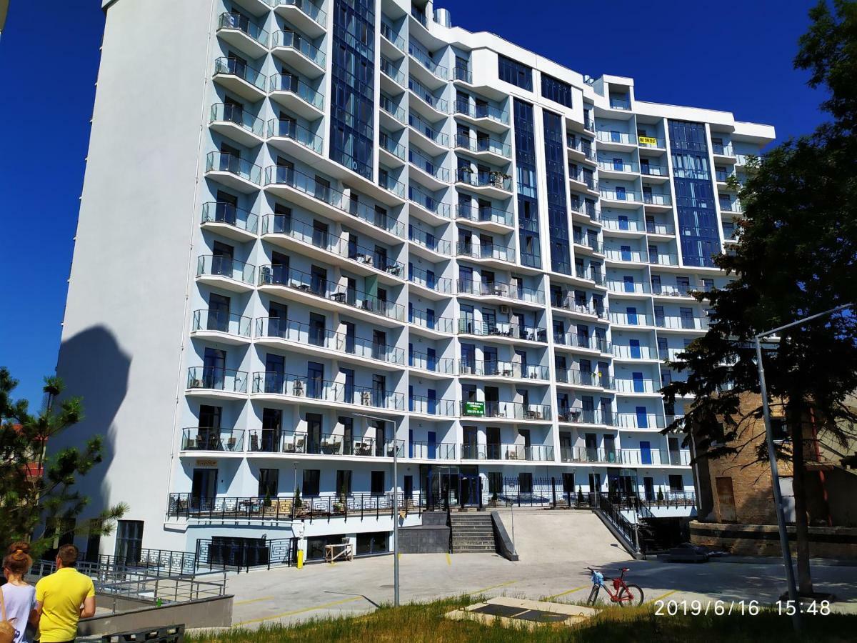 Миконос 2 Apartment Odesa Exterior photo